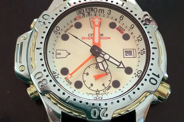 ¿Relojes que se puedan mojar? (Y cómo prevenir los daños por agua antes de que sea demasiado tarde)